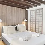 Saint Апартаменты